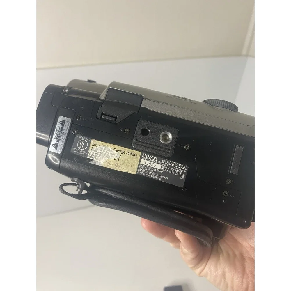 Sony Handycam CCD-TR940 Hi8 XR Camcorder NightShot SteadyShot TESTED Works!